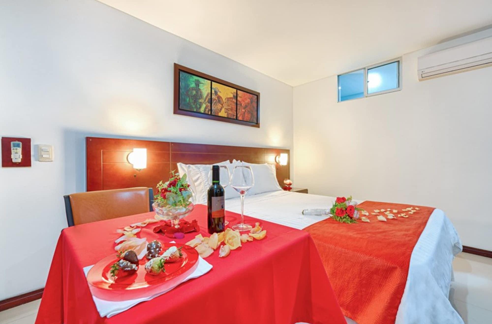 Hotel Estancia Chipichape Cali Bagian luar foto
