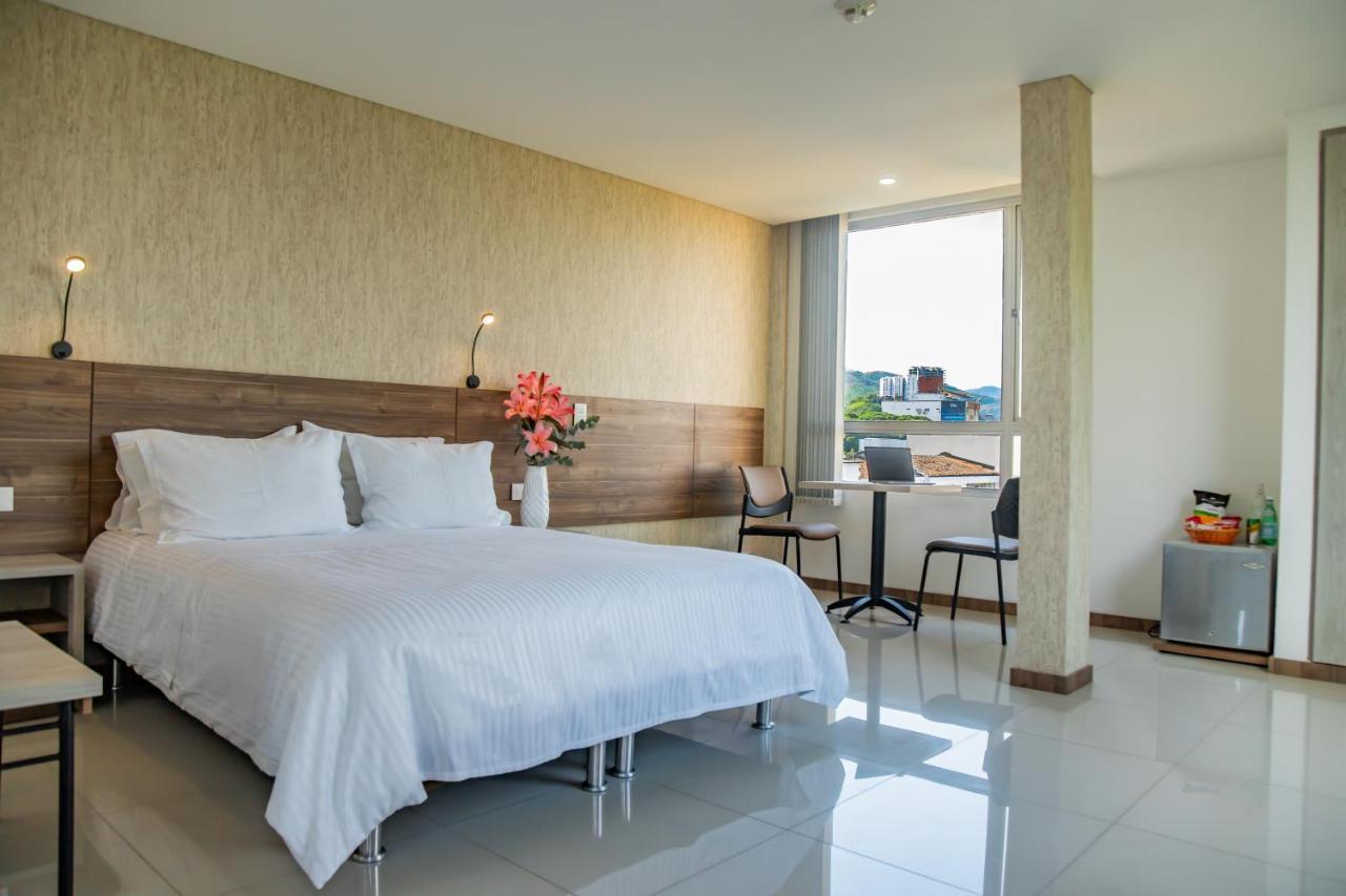 Hotel Estancia Chipichape Cali Bagian luar foto