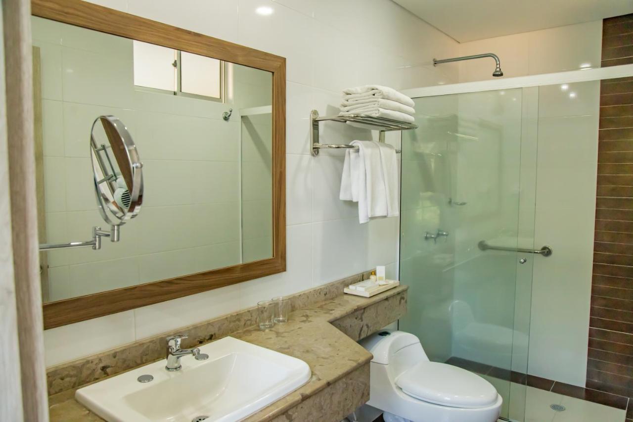 Hotel Estancia Chipichape Cali Bagian luar foto